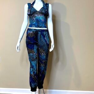 Bebe Snake print set (tank and pants)